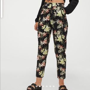 H&M Pull-on Pants🌼